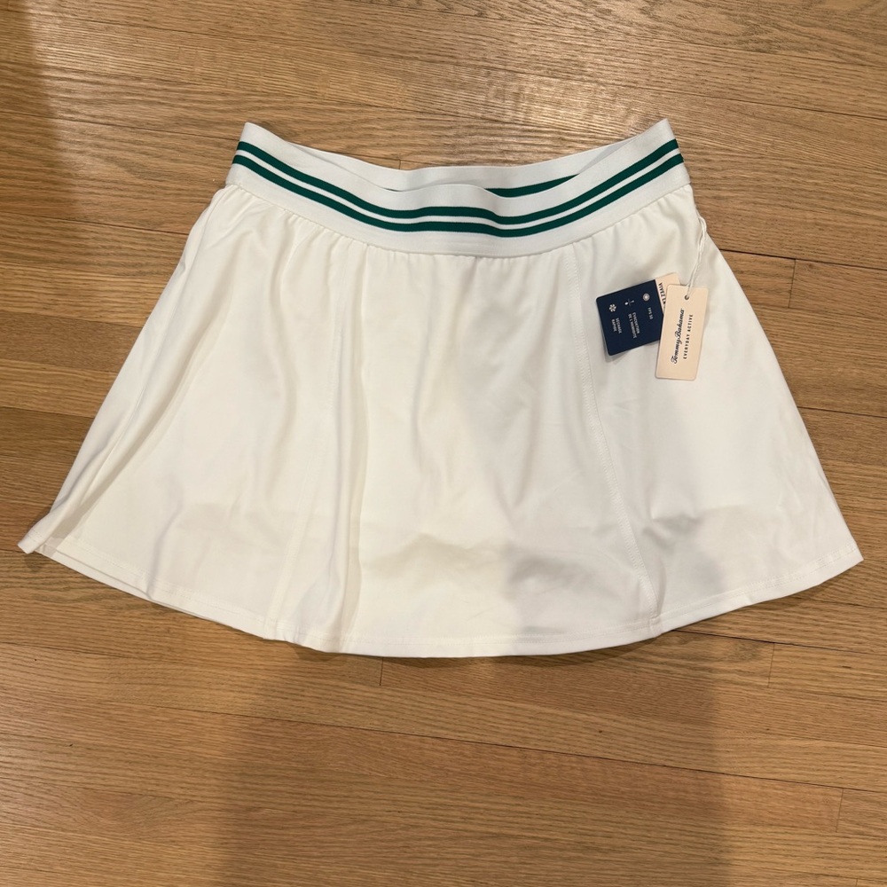NWT Tommy Bahama Everyday Active Skirt with Green stripes